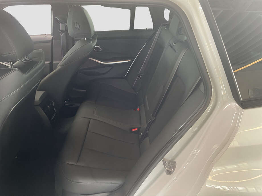 BMW M340d xDrive Touring Auto (Bild 6/19)
