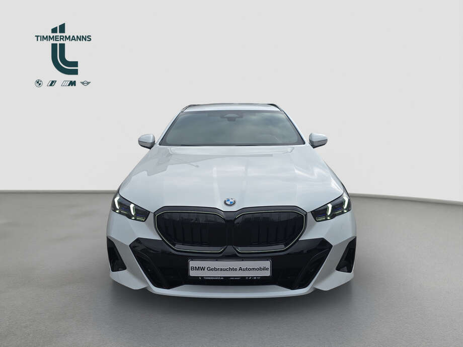 BMW 520d (Bild 18/19)