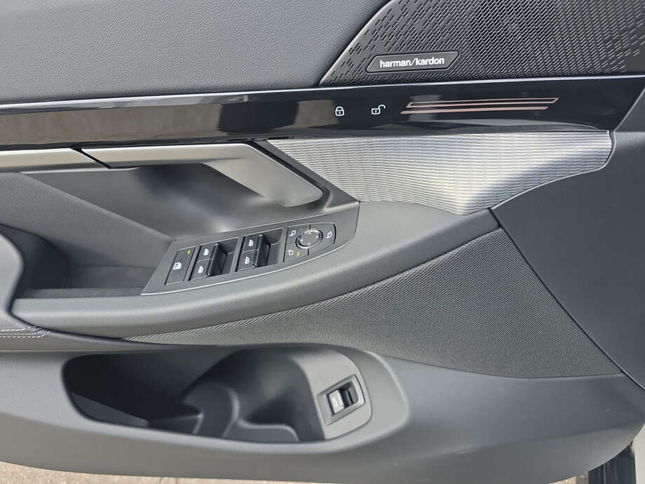 BMW 520d (Bild 8/19)