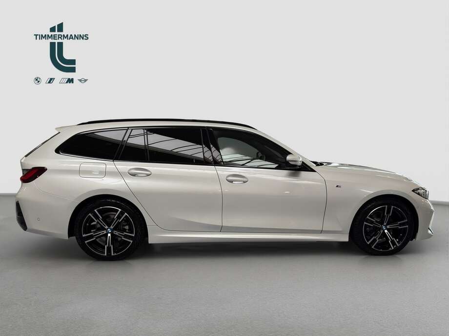 BMW 318d (Bild 14/17)