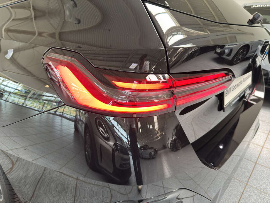 BMW 520d (Bild 9/18)