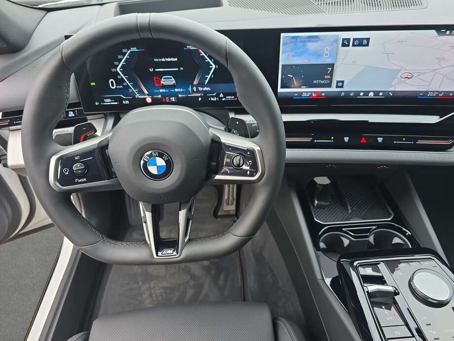 BMW 520d (Bild 4/19)