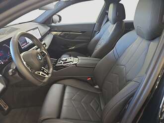 BMW 520d (Bild 2/19)