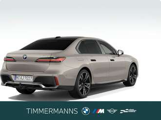 BMW 740 (Bild 2/5)