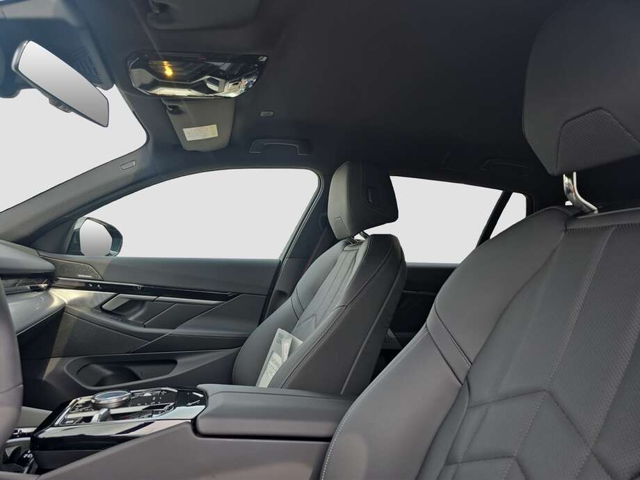 BMW 520d (Bild 3/19)