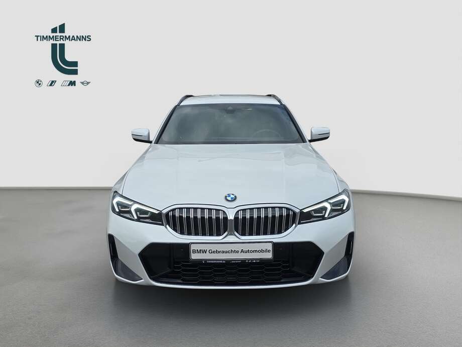 BMW 320d (Bild 17/18)