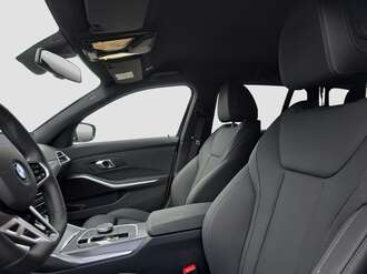 BMW 320d (Bild 3/18)