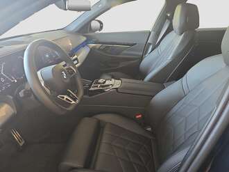 BMW 520d (Bild 2/18)