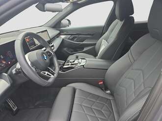 BMW 520d (Bild 2/19)