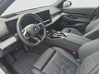 BMW 520d (Bild 2/19)