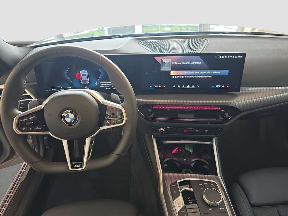 BMW 320d (Bild 5/18)