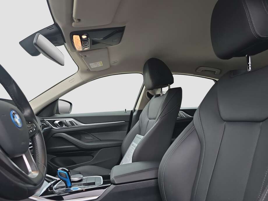 BMW i4 (Bild 3/18)