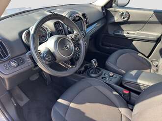 MINI Cooper Countryman (Bild 3/15)