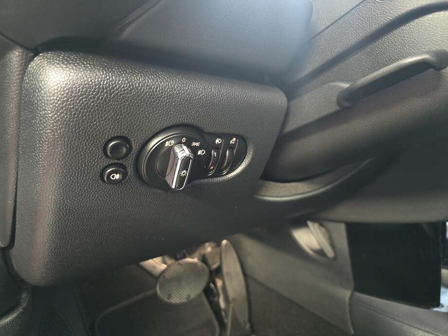 MINI Cooper S (Bild 9/19)