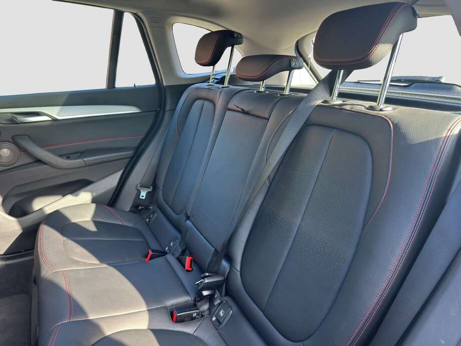 BMW X1 (Bild 6/19)