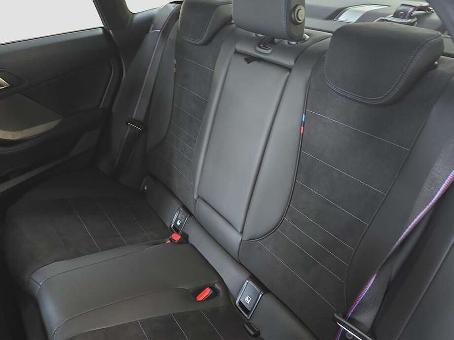 BMW M235i (Bild 15/18)