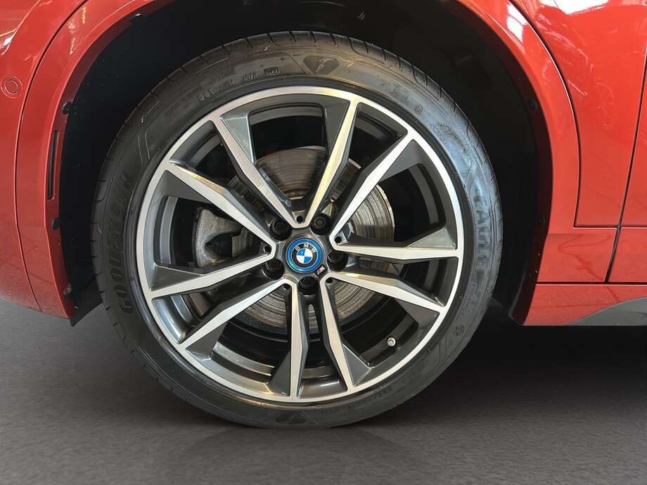 BMW X2 (Bild 16/16)
