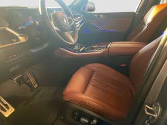 BMW X5 (Bild 2/17)