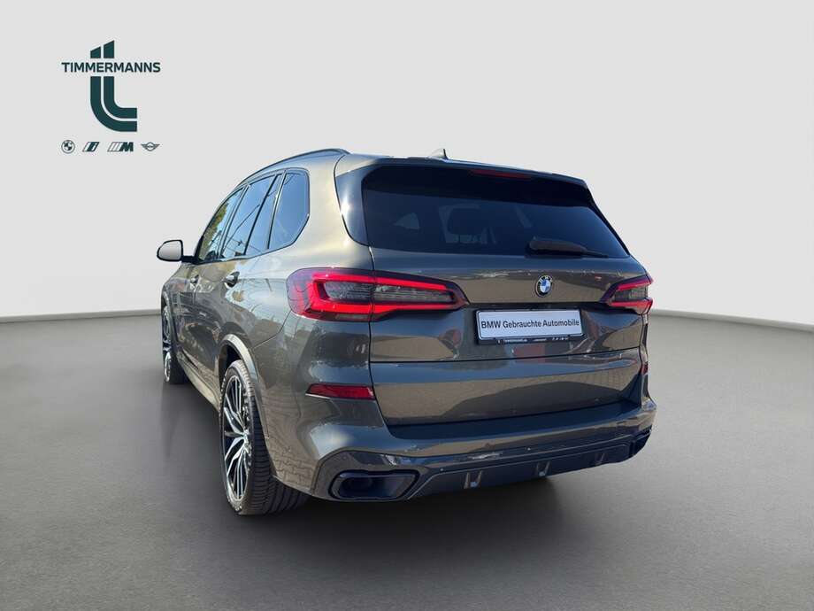 BMW X5 (Bild 9/15)