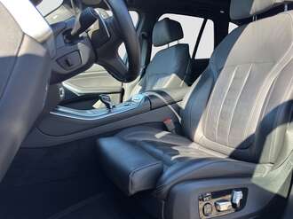 BMW X5 (Bild 2/15)