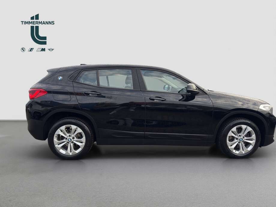 BMW X2 (Bild 12/15)
