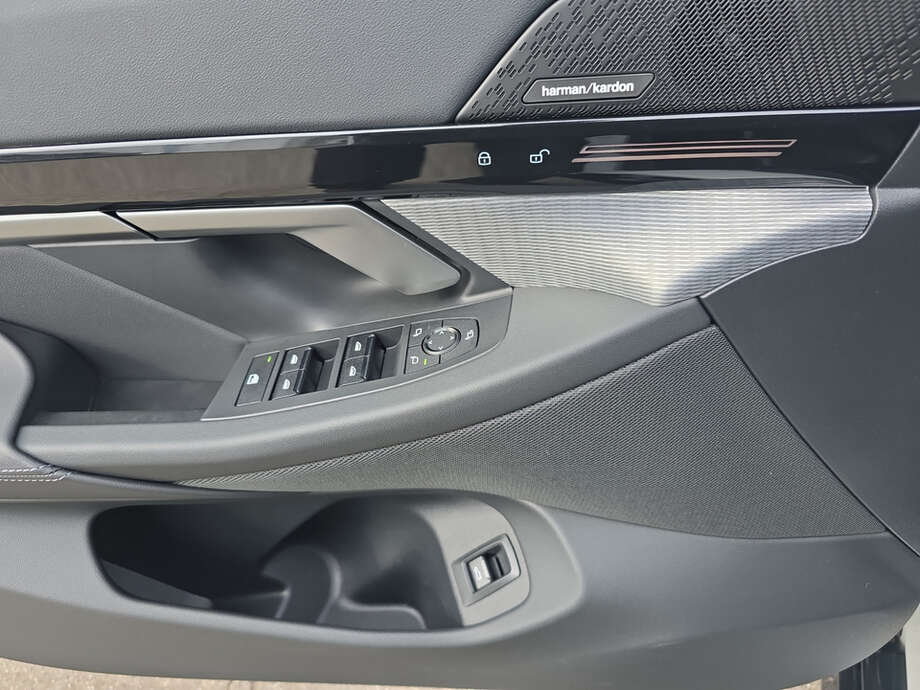 BMW 520d (Bild 7/18)