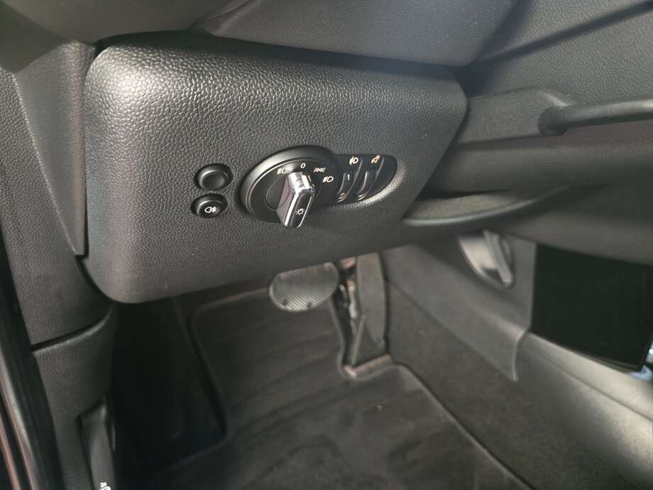 MINI Cooper S (Bild 9/18)