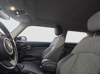 MINI Cooper SE (Bild 3/18)