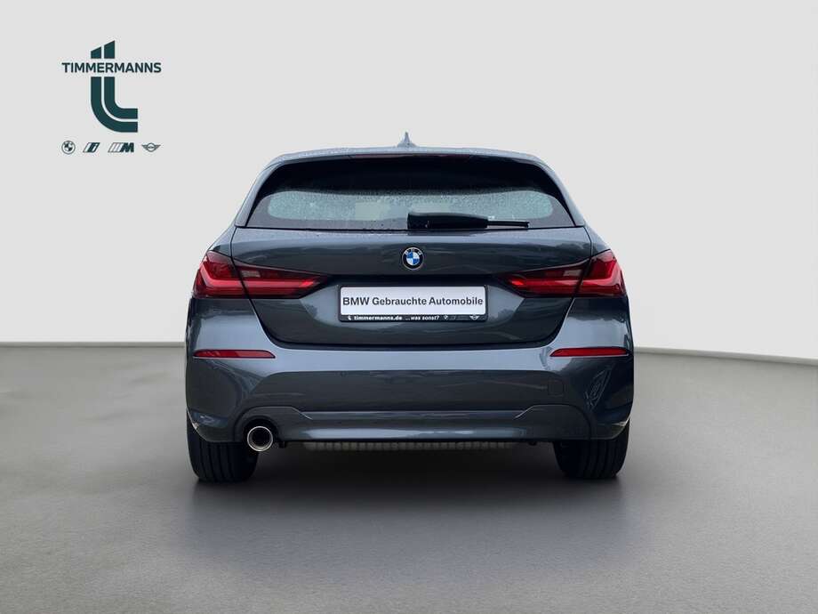 BMW 118i (Bild 12/17)