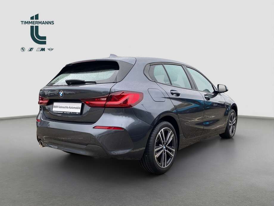 BMW 118i (Bild 13/17)