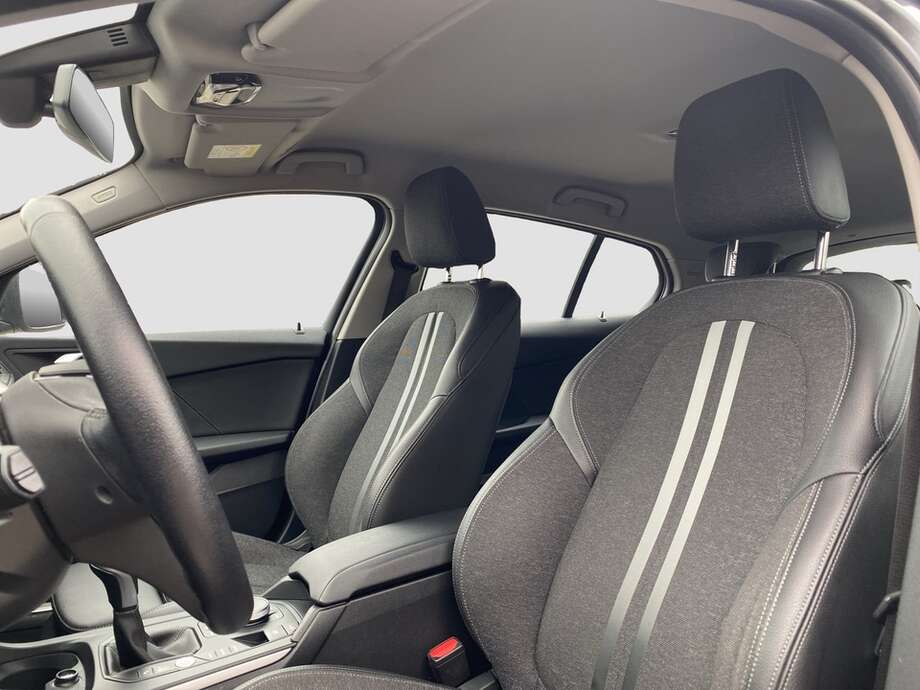 BMW 118i (Bild 3/17)