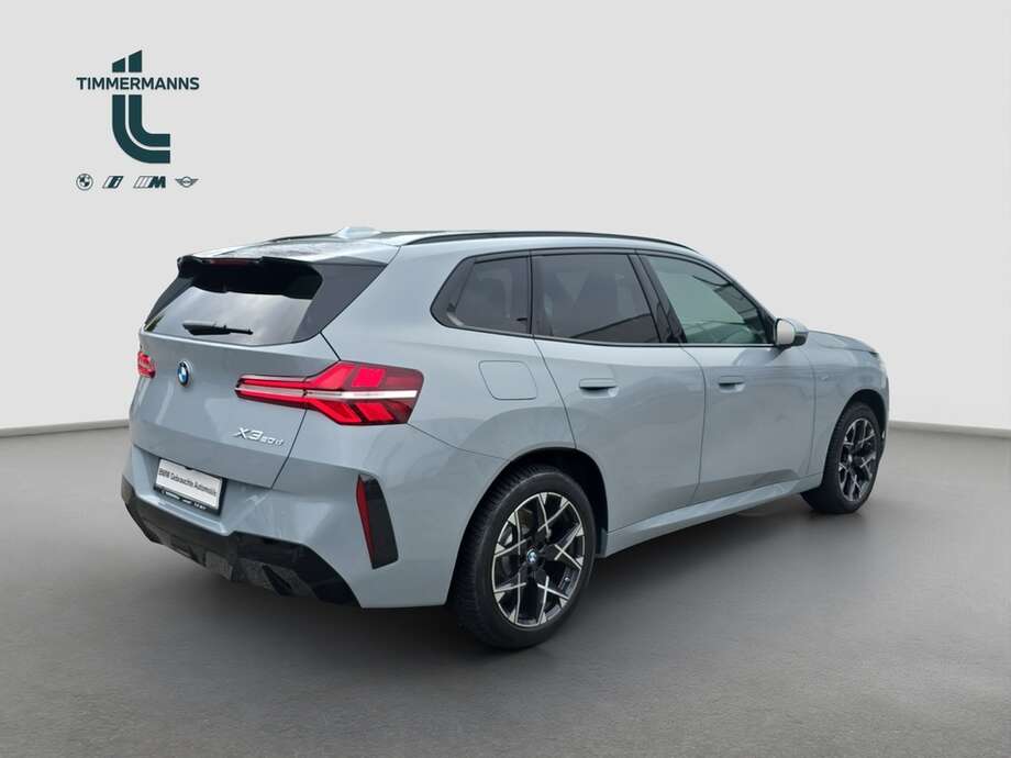 BMW X3 (Bild 14/18)