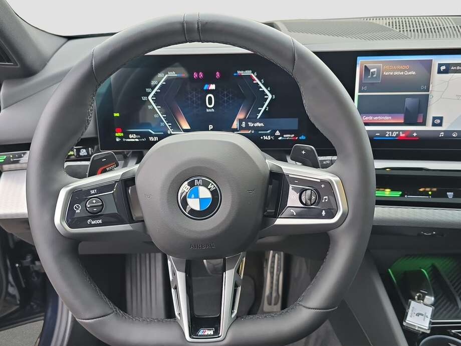 BMW 540d xDrive (Bild 4/19)