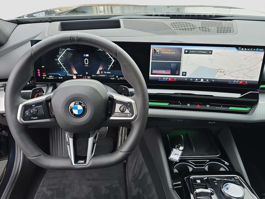 BMW 540d xDrive (Bild 5/19)