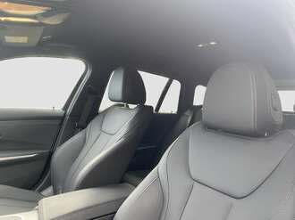 BMW 318d (Bild 3/18)