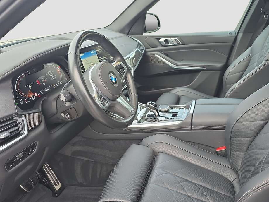 BMW X5 (Bild 2/19)