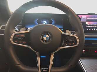 BMW 318d (Bild 2/20)