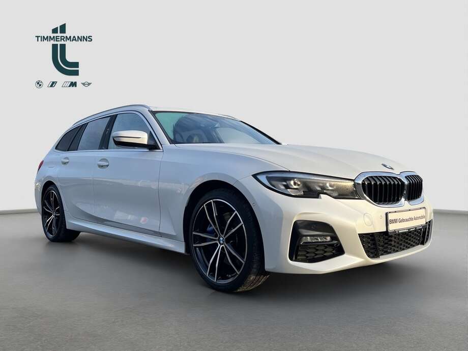 BMW 330e (Bild 17/24)