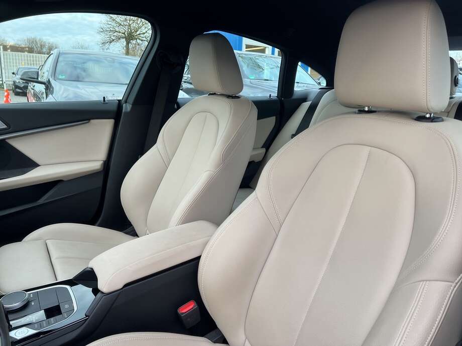 BMW 220 Gran Coupé (Bild 14/25)