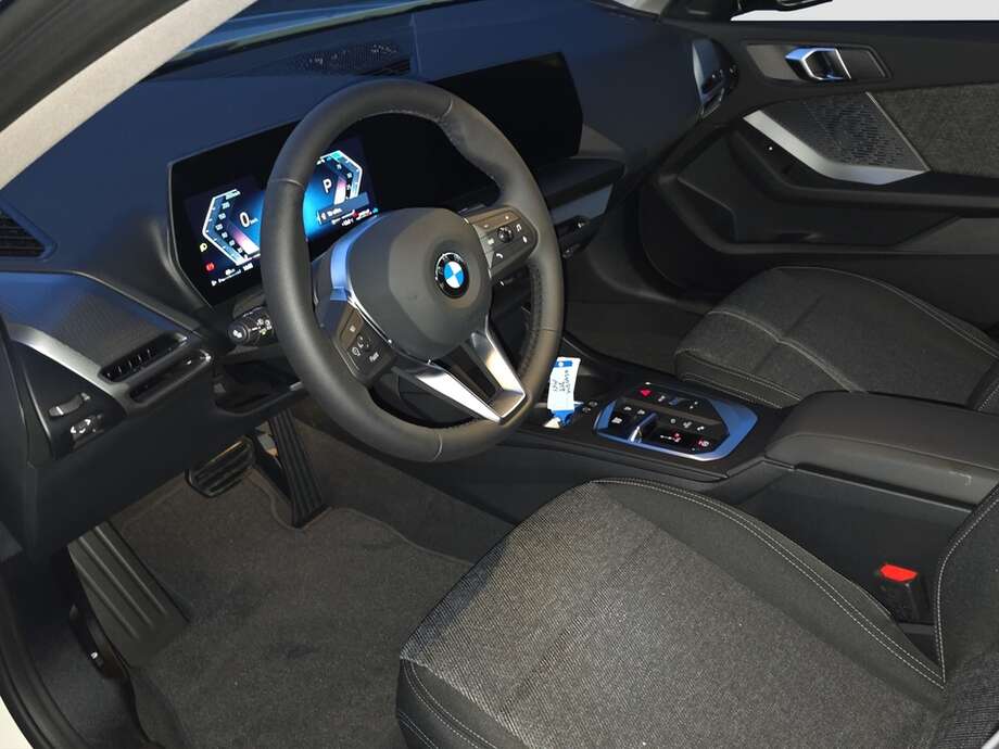 BMW 216 Gran Tourer (Bild 2/2)