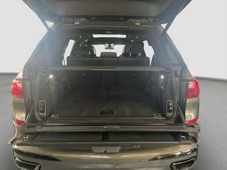 BMW X7 M50i (Bild 2/17)