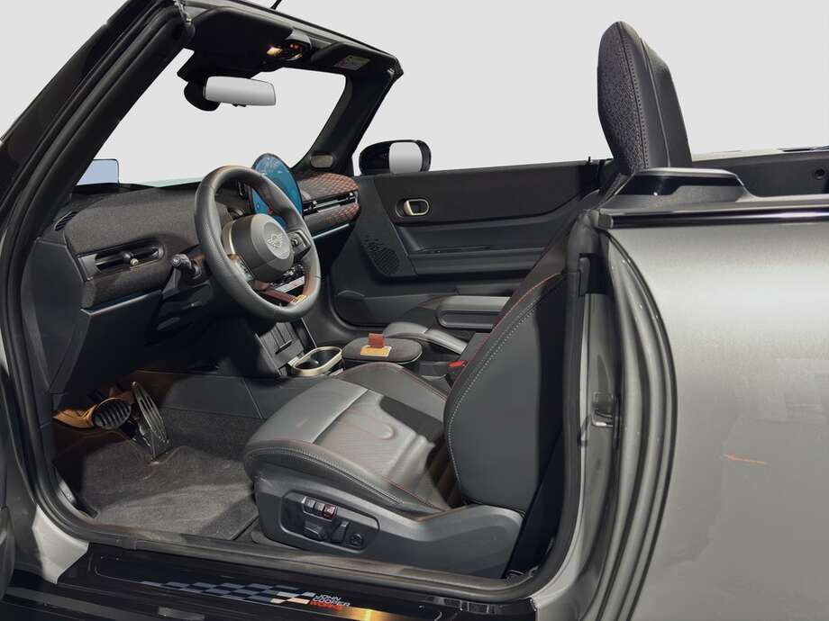 MINI Cooper (Bild 16/16)