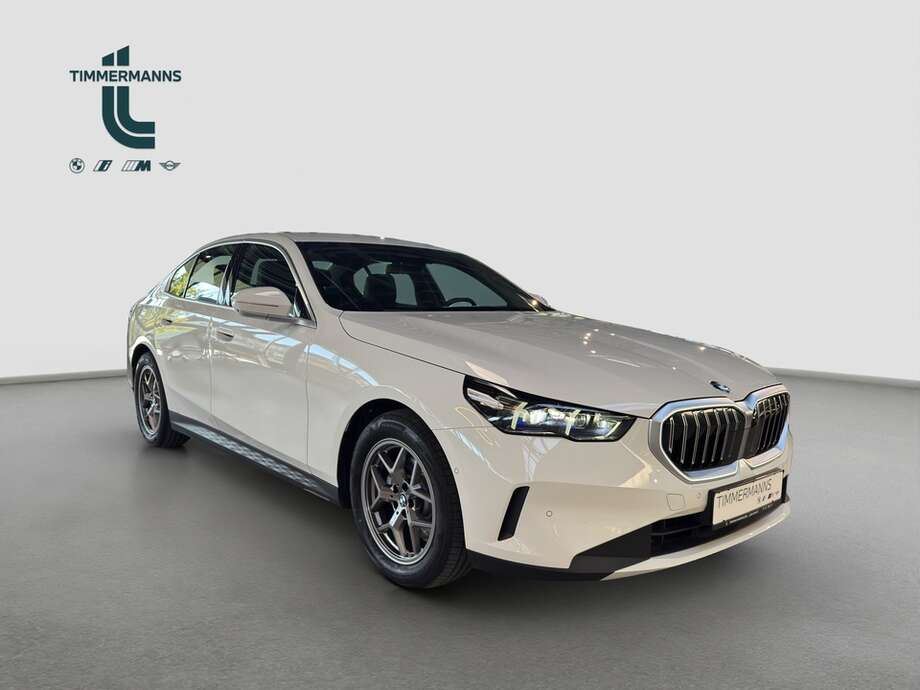 BMW 520 (Bild 9/25)