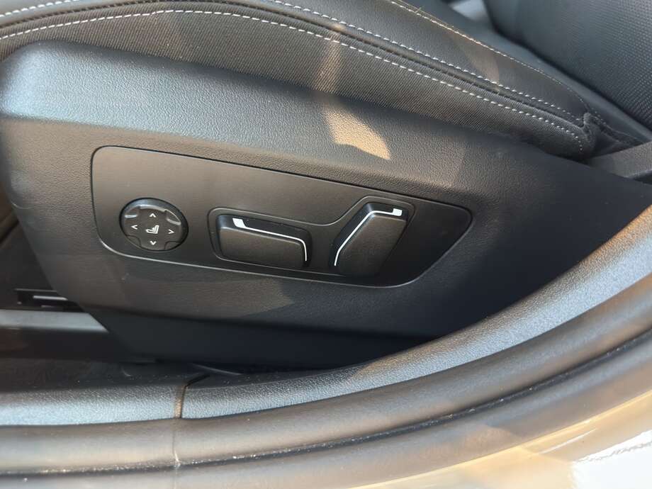BMW 520 (Bild 18/25)