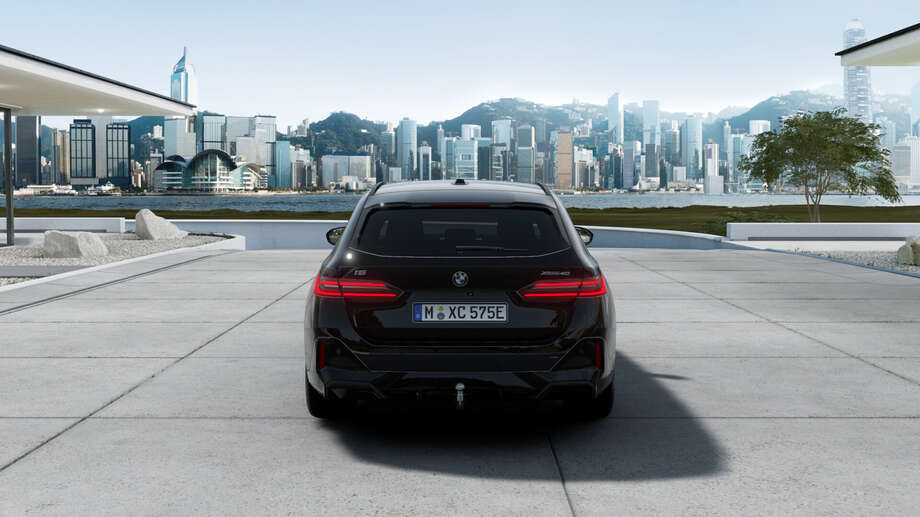 BMW i5 xDrive40 Touring (Bild 3/5)