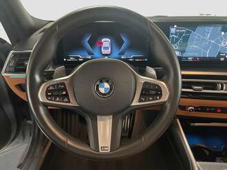 BMW 330i (Bild 1/15)