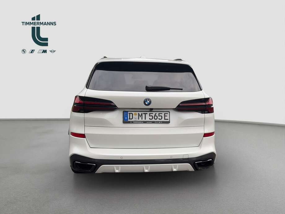 BMW X5 (Bild 8/13)