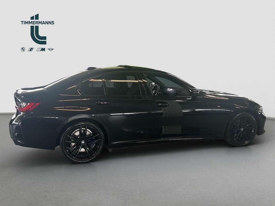 BMW 330i xDrive (Bild 16/19)