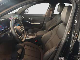 BMW 318d (Bild 2/20)