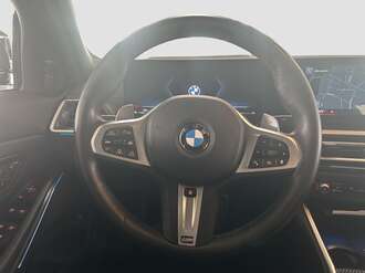 BMW 330i xDrive (Bild 2/19)